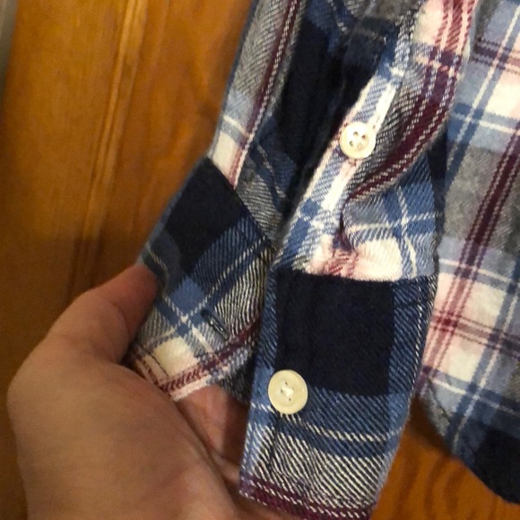 Aeropostale plaid button down shirt - Picture 6 of 8